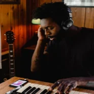 The Voice Top 9 - ‘The Voice’ Coaches Lock In Top 9 Amid Existential Dread