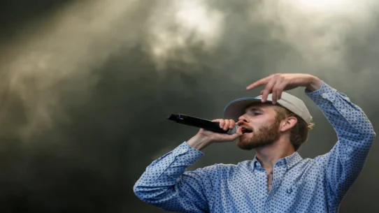 Time's Ticking - ‘Time’s Ticking,’ Indeed: Country Songs Take Awhile To Reach No. 1