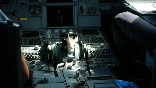 Strait of Hormuz - UAE Unveils Giant Lever to Personally Force Strait of Hormuz Open