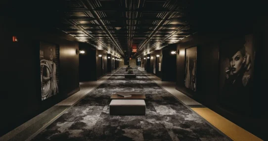 Ye Welcomes Lauryn Hill - Ye Welcomes Lauryn Hill Backstage For Unspecified Duration