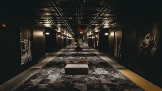 Ye Welcomes Lauryn Hill - Ye Welcomes Lauryn Hill Backstage For Unspecified Duration