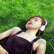 Best Songs of the Week - Committee Declares 'Any Five Songs' Are Best Songs of the Week