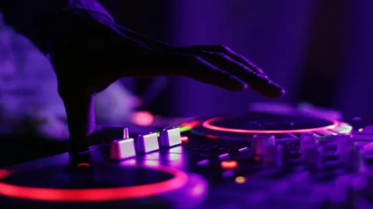 Flying The Flag - Anthony Pappa Talks Collaborations, Flying The Flag For Aussie DJs